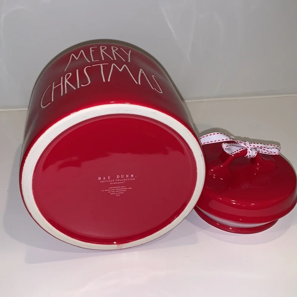 Rae‎ Dunn “Merry Christmas” Red Chubby Ceramic Canister